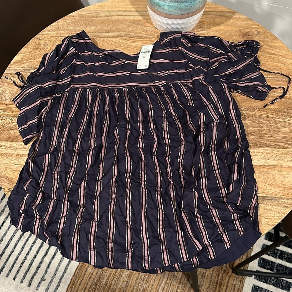 Anthropologie top brand new! XS